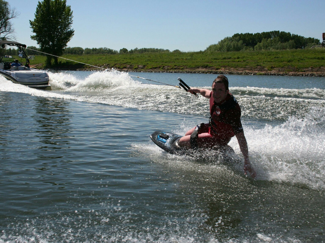 Waterskicentrum Splash景点图片