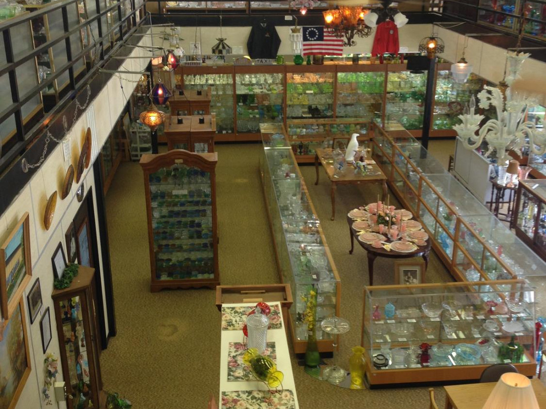 Glass Museum景点图片