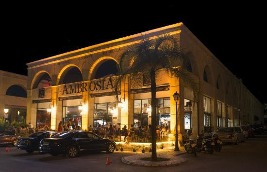 Ambrosia Mercado Gourmet-马贝拉必去景点