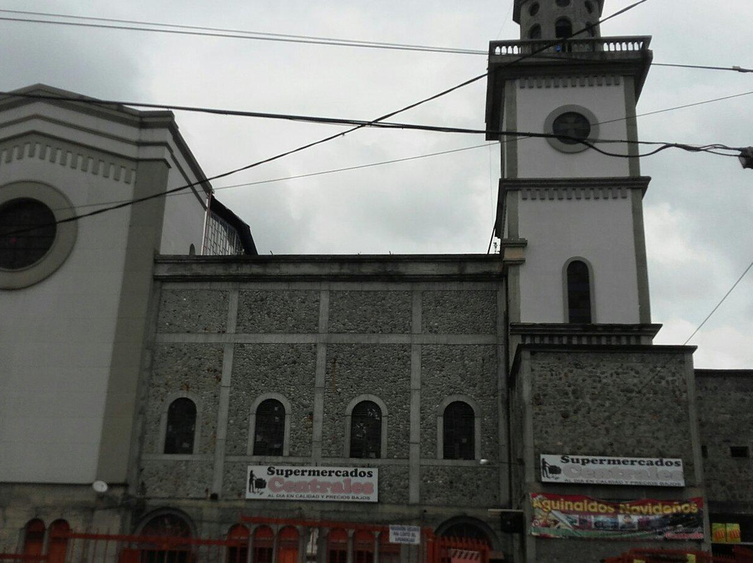 Iglesia del Sagrado Corazon-亚美尼亚必去景点