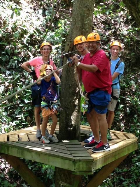 Tropical Adventures-多拉多必去景点