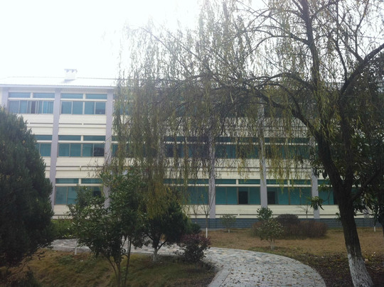 玉华洞天休闲山庄主图