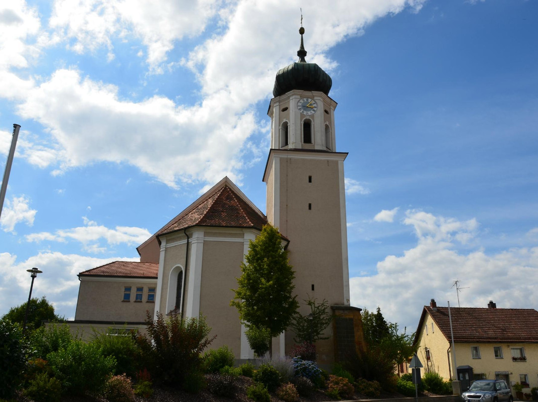 Pfarrkirche St. Johannes der Täufer-Stamsried必去景点