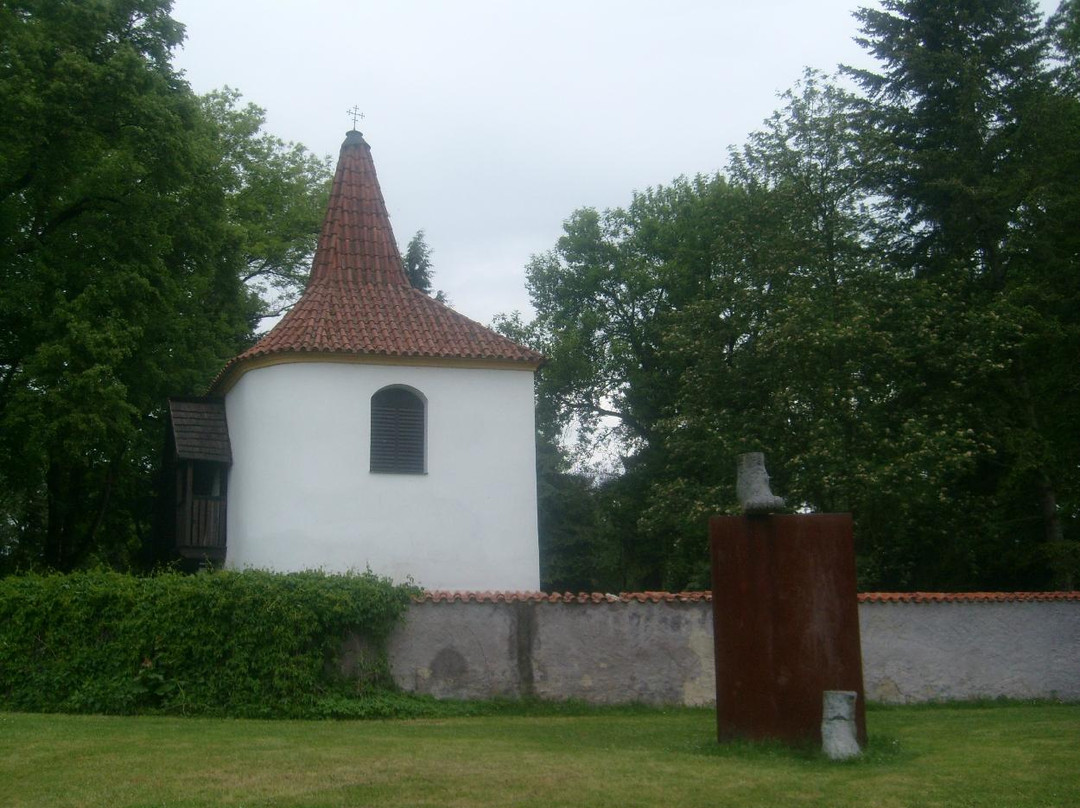 Skocice旅游景点-Kostel Nejsvetejsi Trojice