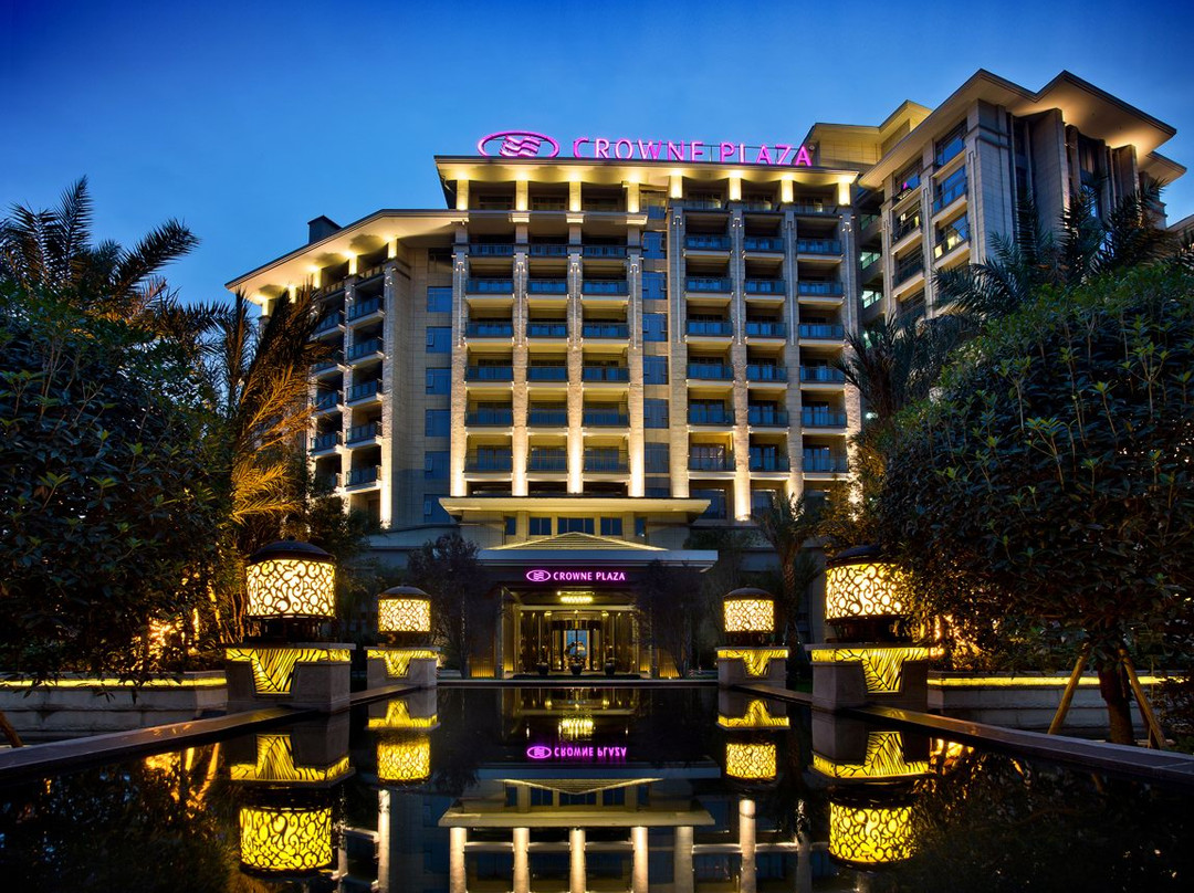 重庆保利花园皇冠假日酒店主图