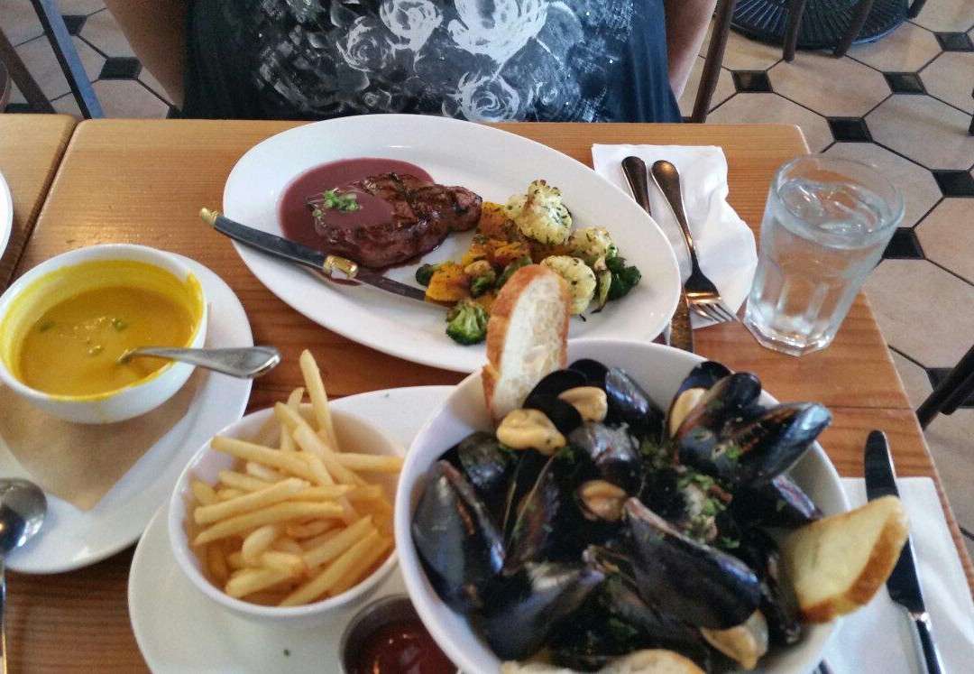 Cuisinett Bistro & Market