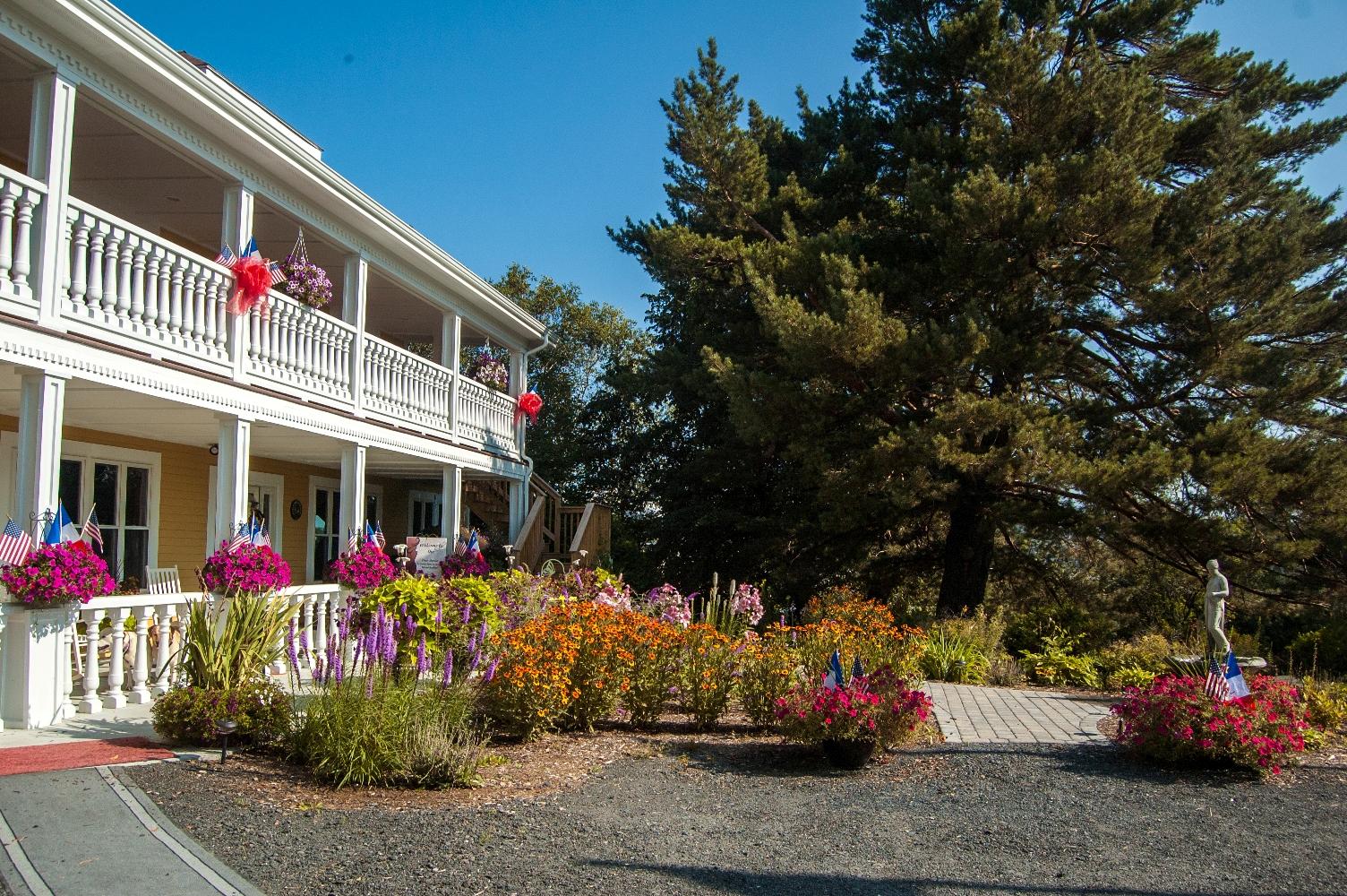 Fraser Mansion "La Grand Dame de la Vallee"-官方