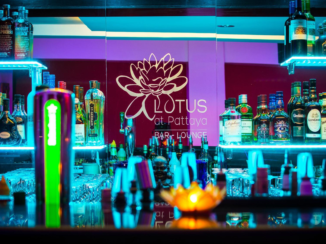 Lotus at Pattaya, Bar - Lounge景点图片