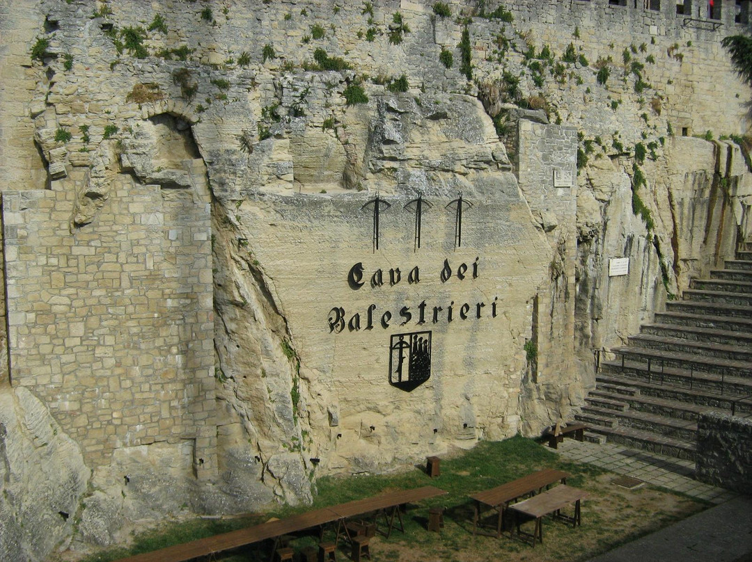 Cava dei Balestrieri-圣马力诺城必去景点