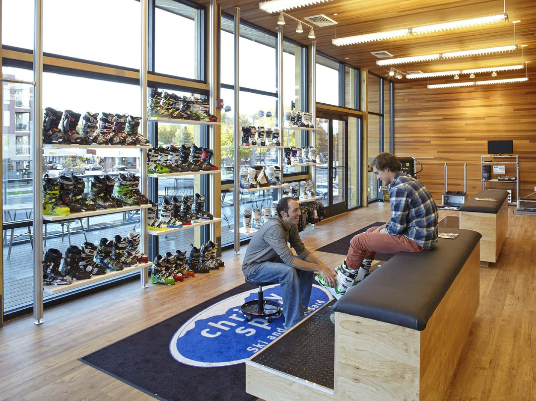 Christy Sports Ski and Snowboard-博尔德必去景点