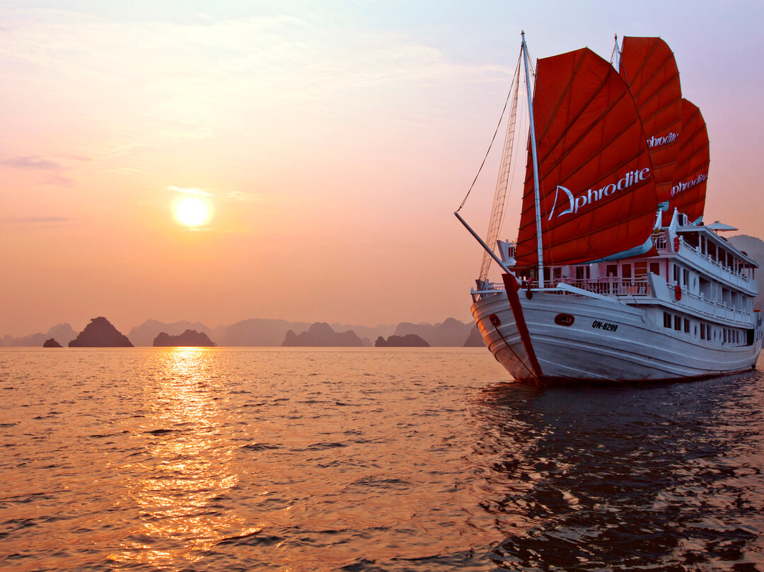 Aphrodite Cruises景点图片