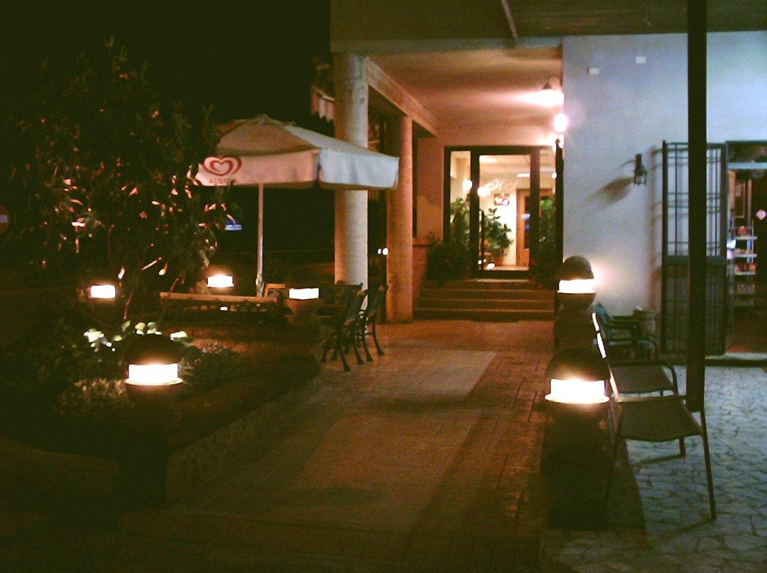 Hotel Sassacci主图