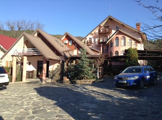 Casa Traditiilor-客卧