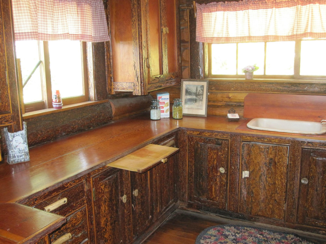 Johnny Sack Cabin-艾兰帕克必去景点