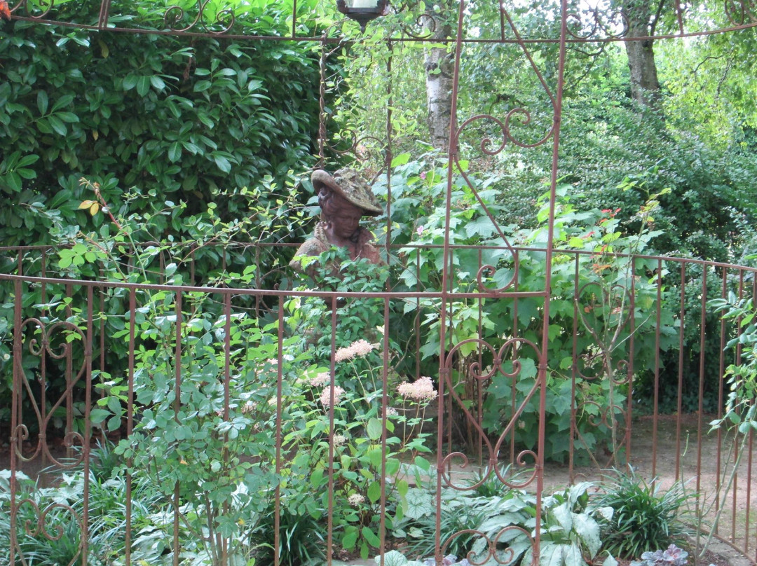 Jardins de la Mansonière-Saint-Ceneri-le-Gerei必去景点