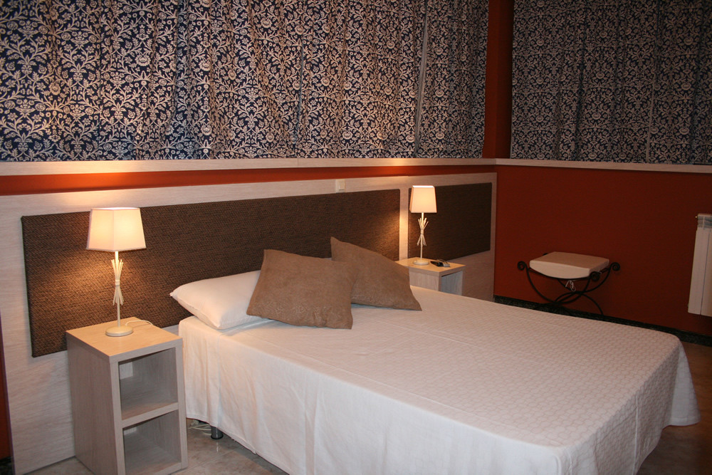 Hostal El Pinar主图