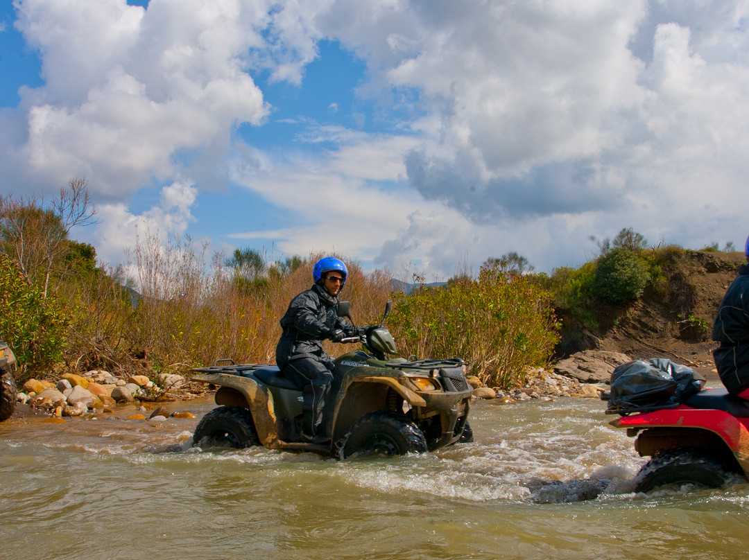 Quad Excursions Cefalù-切法卢必去景点