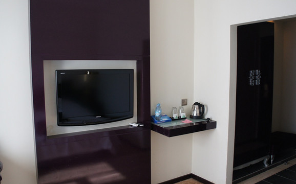 蓝宝石酒店主图