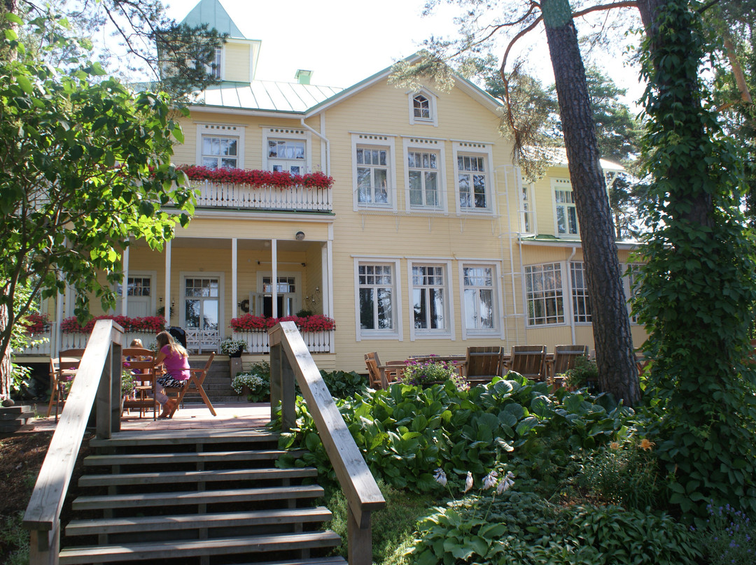 Siltakyla酒店住宿-Karkisaari B&B
