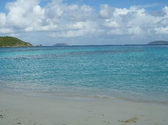 Hawksnest Beach-维尔京群岛国家公园必去景点