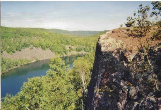Superior Hiking Trail-Two Harbors必去景点