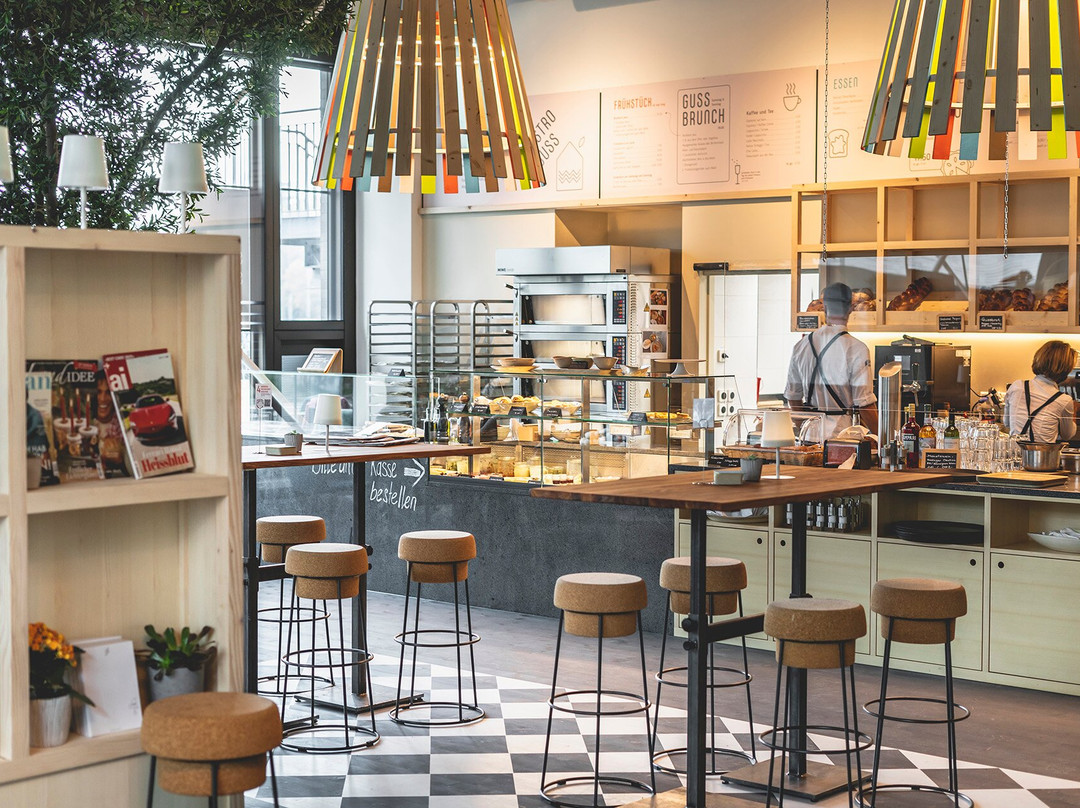 Hochfelden餐馆和美食-Bistro Im Guss