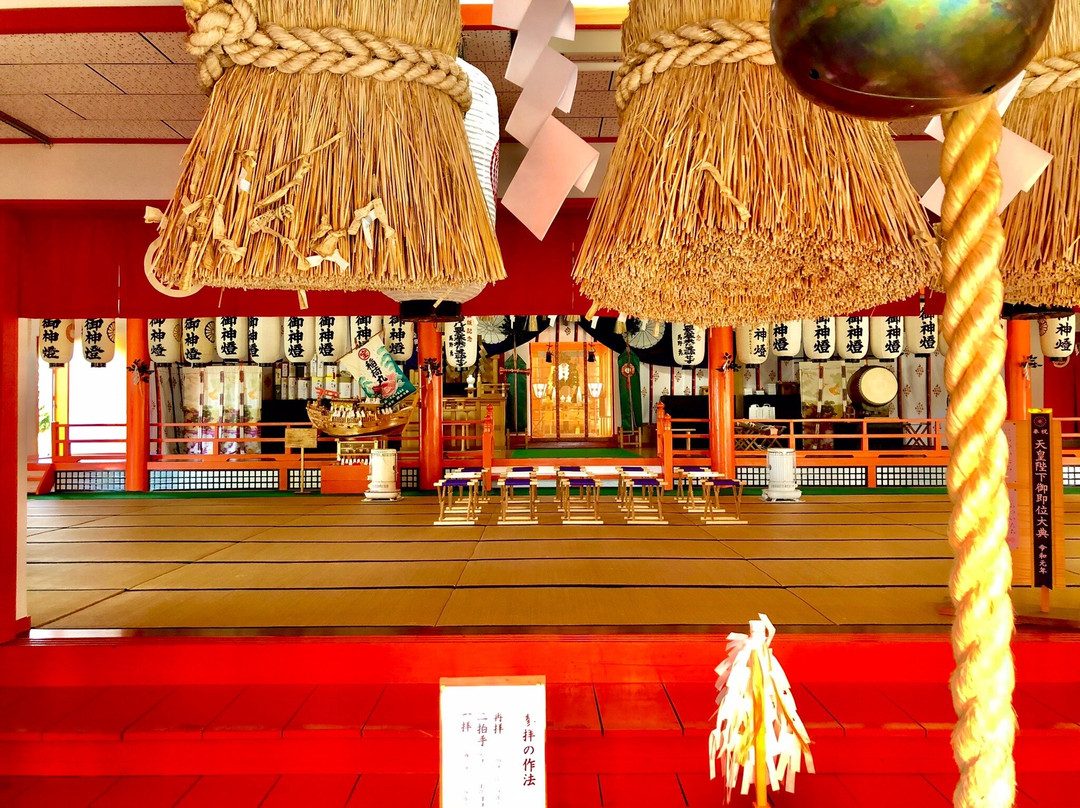 Hokiinari Shrine景点图片