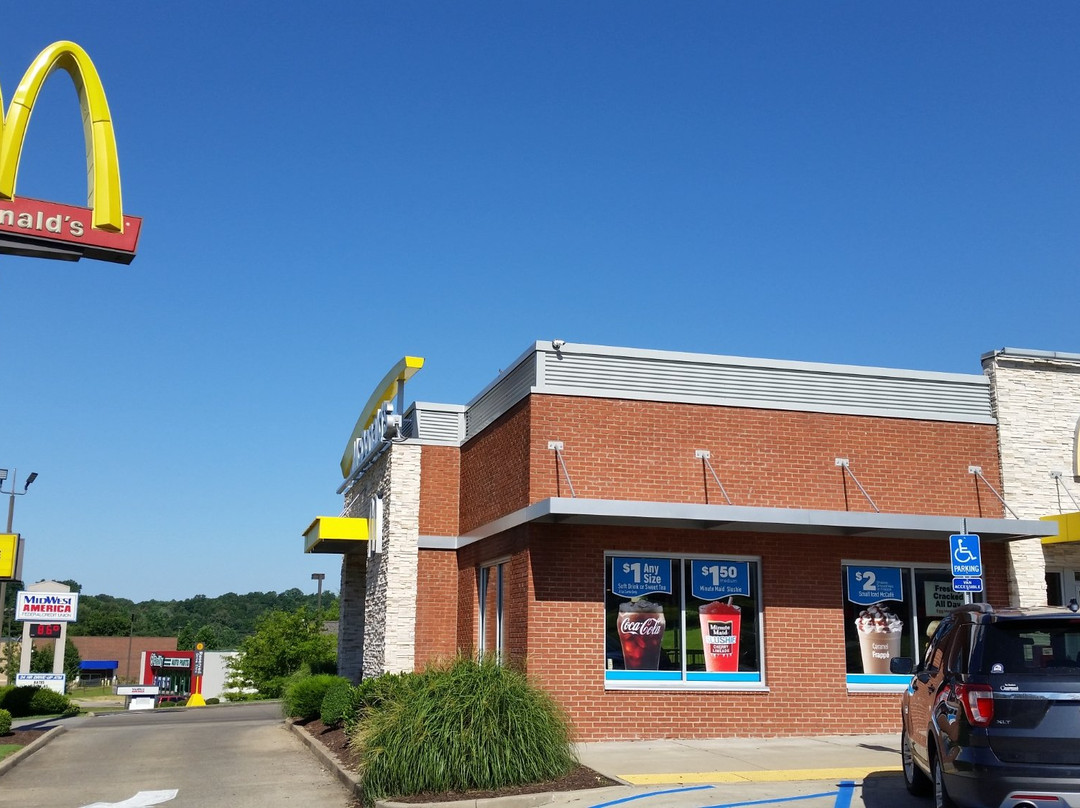 Lucas餐馆和美食-McDonald's