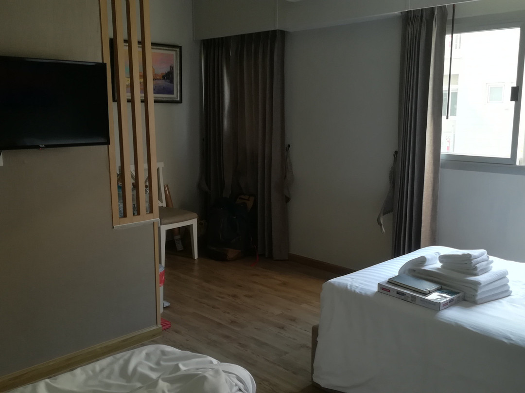 The Green View Hotel主图