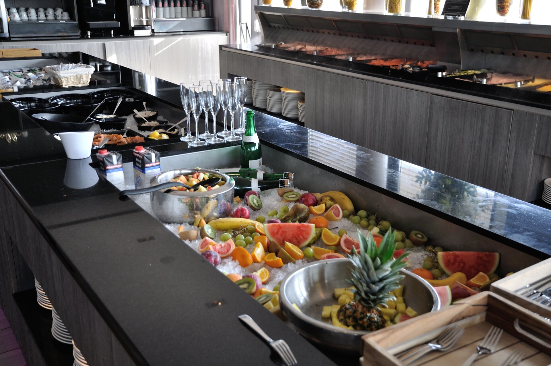 VAN DER VALK Hotel Charleroi Airport-餐饮