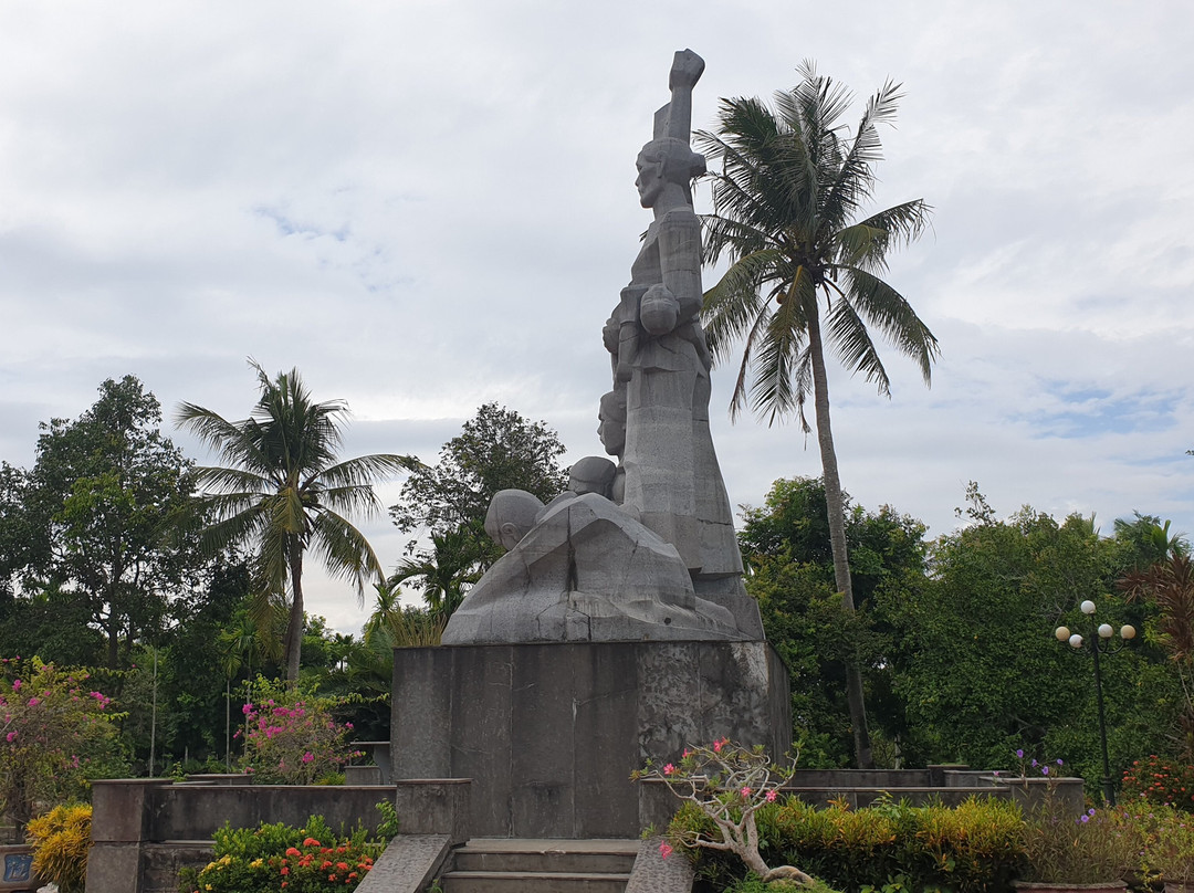 My Lai Massacre Tours景点图片