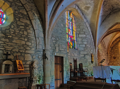 Eglise Notre Dame des Bans