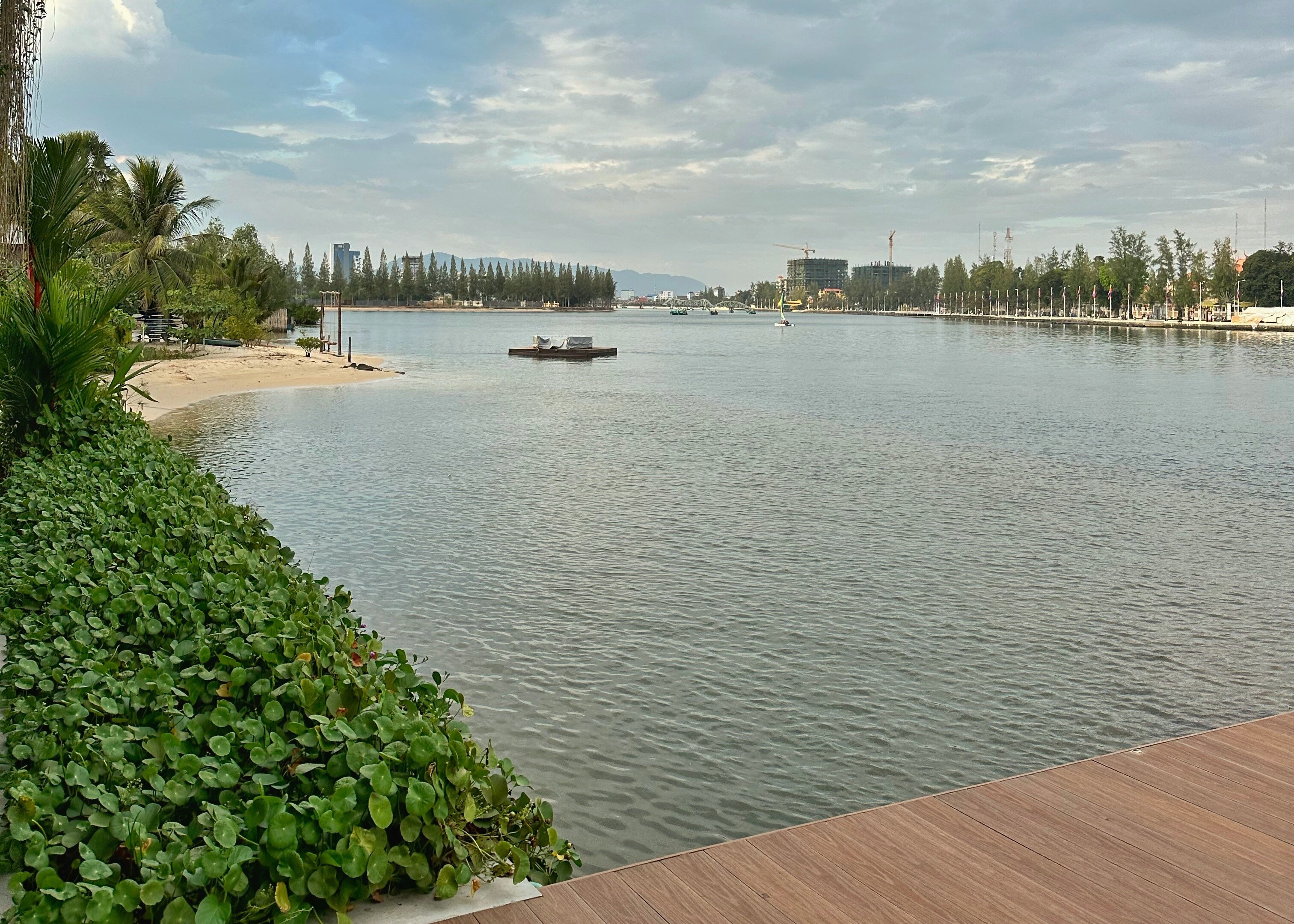 Amber Kampot-泳池