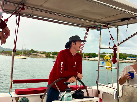 Vieques Catamaran-维切克岛必去景点