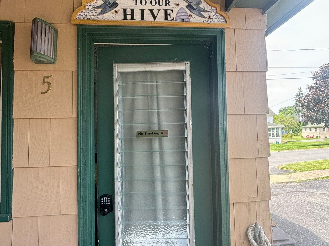 Wooden Boat Inn主图