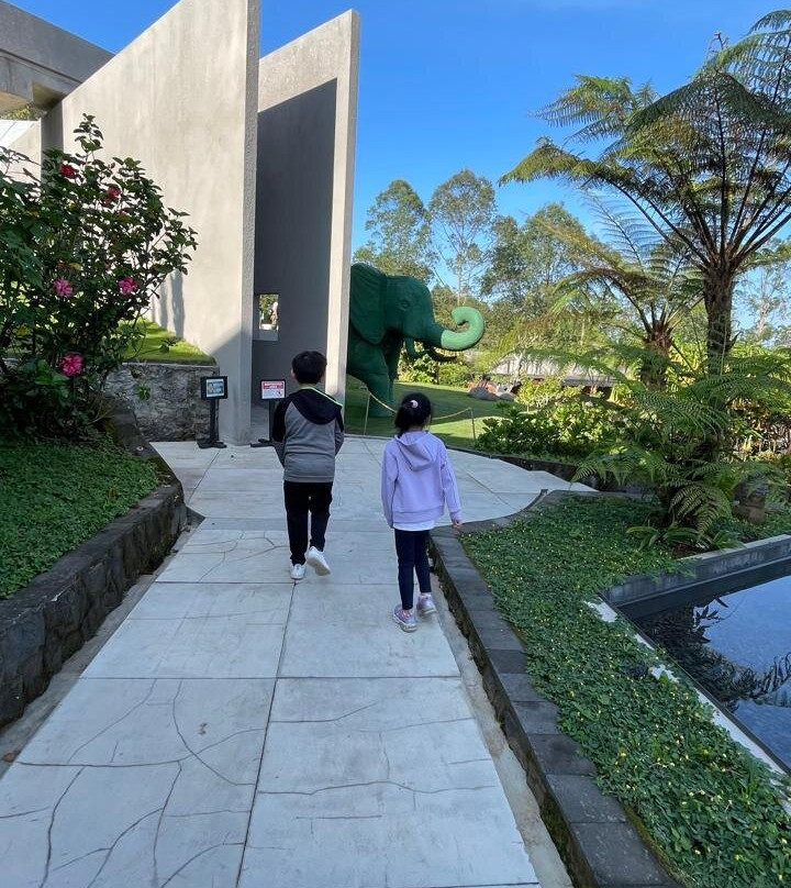 Sunsetfalls Gardens and Resort主图