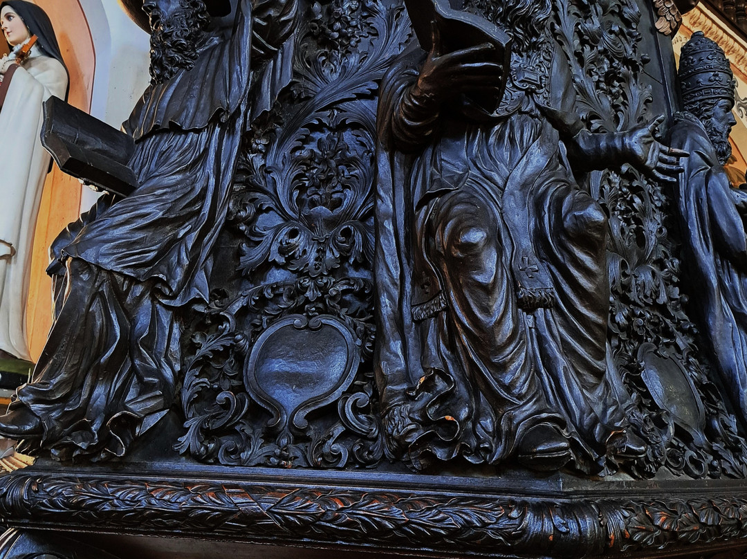 Église Saint-maxime-Beaufort必去景点