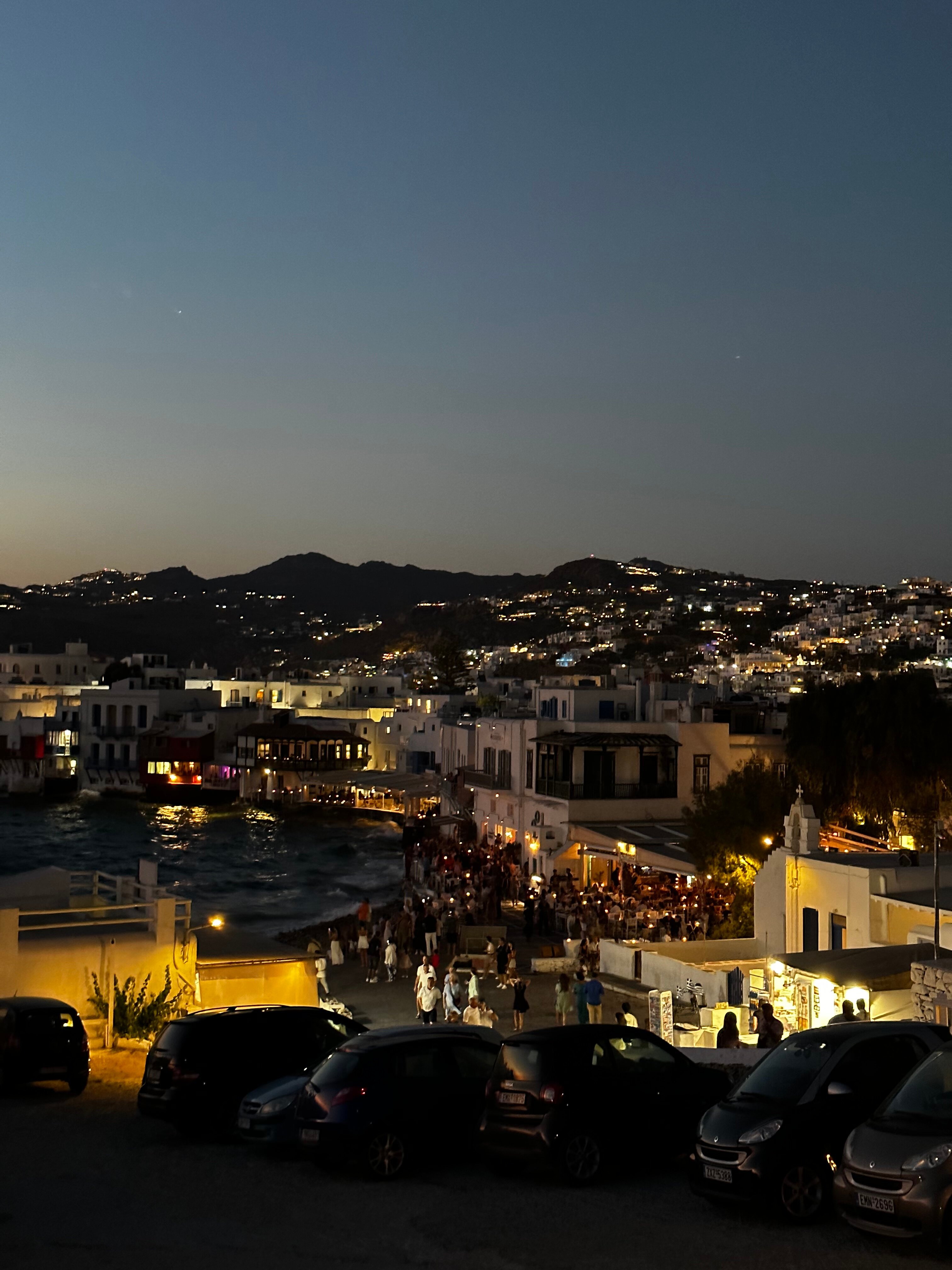 Bianco A Nero Mykonos-官方