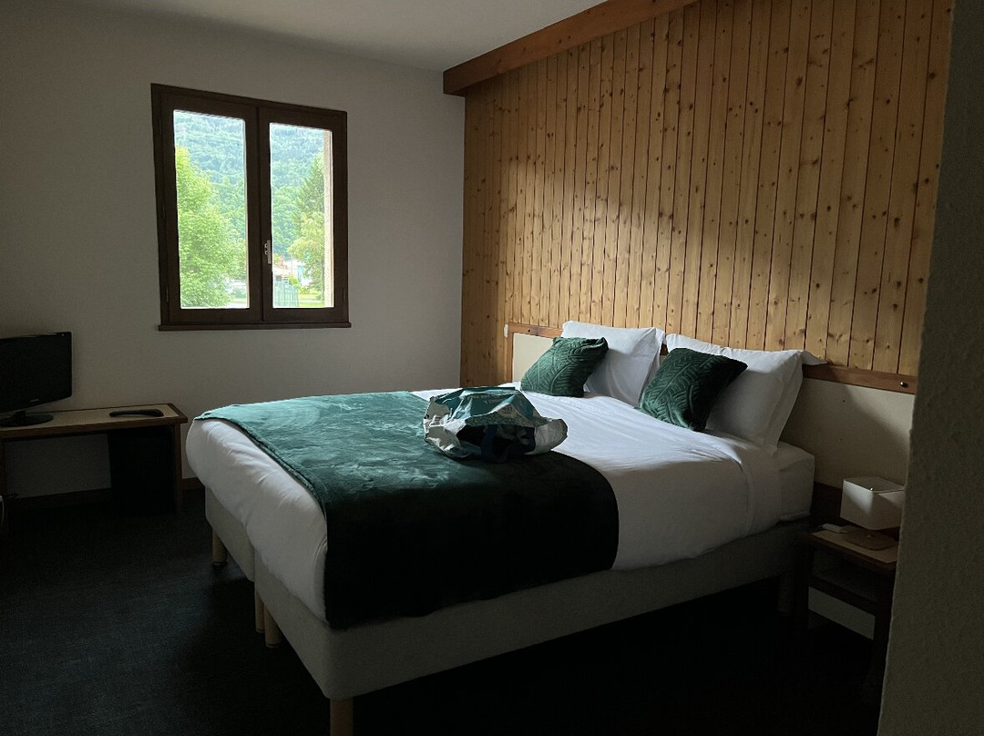 Le Sainte-Helene主图