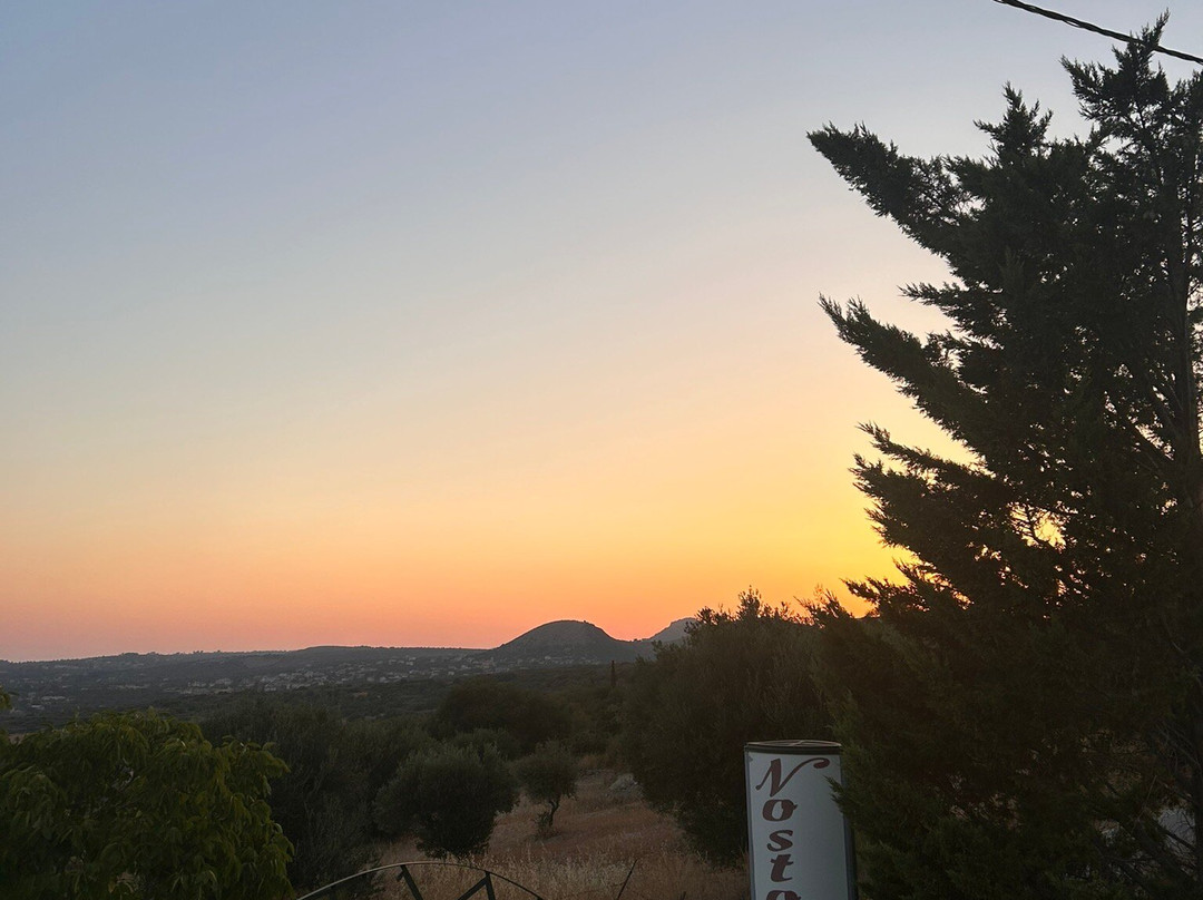 Nostos Studios & Apartments主图