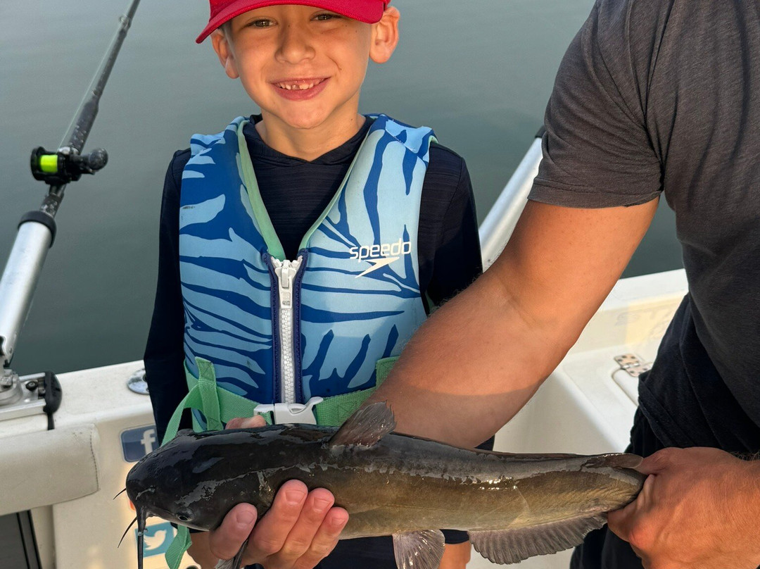 Clint's Striper Guide Service-Union Hall必去景点