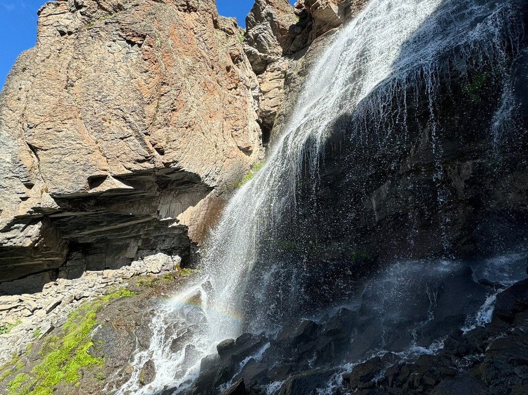 Waterfall Devichi Kosy景点图片