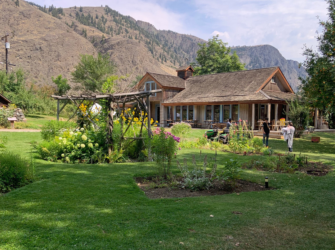 Grist Mill and Gardens at Keremeos-Keremeos必去景点