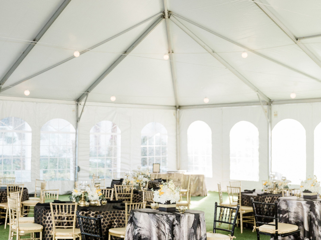 The Belleview Inn主图