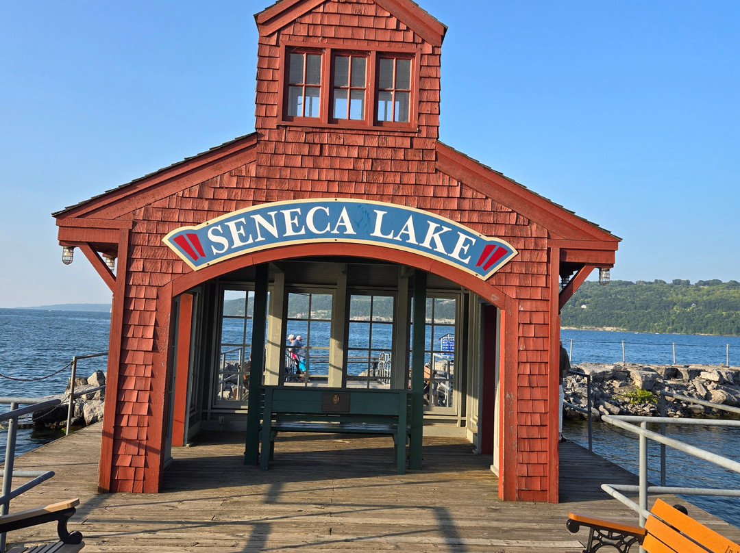 Hector Falls-Hector必去景点