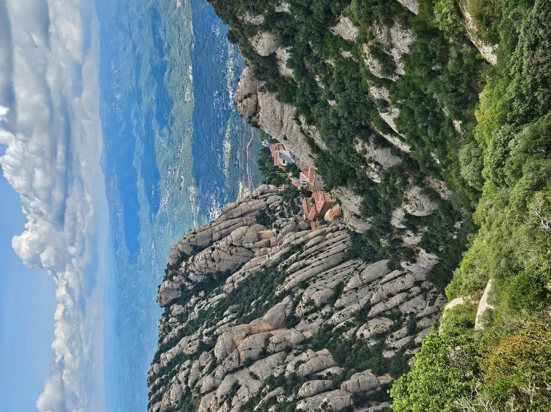 圣杰罗姆峰-蒙特塞拉特必去景点