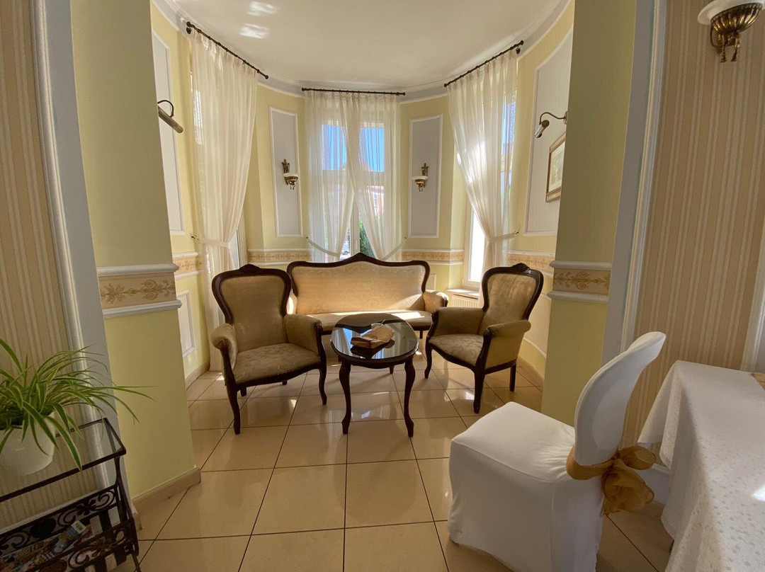 Villa Royal Hotel主图
