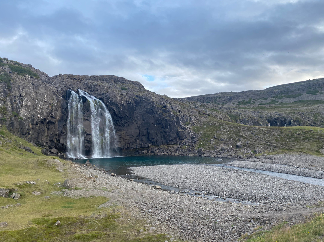Fossfjörður Waterfall-Bildudalur必去景点