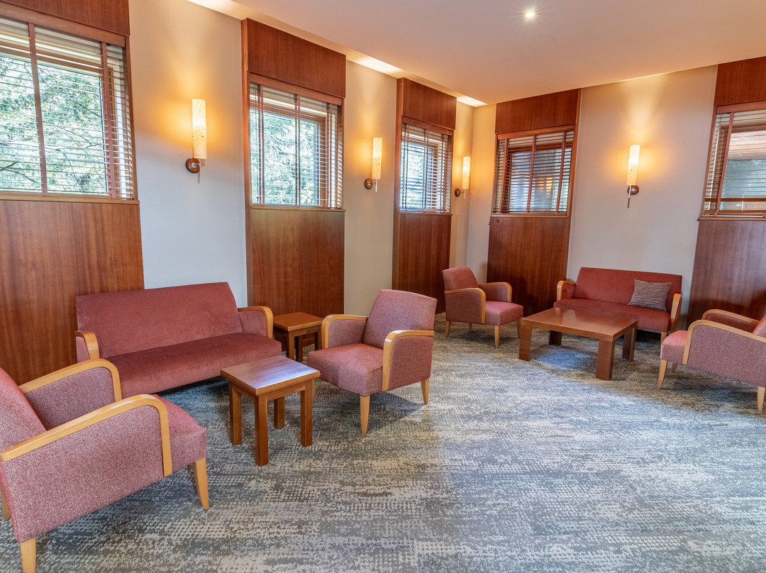 Park Lake Luxury Hotel主图