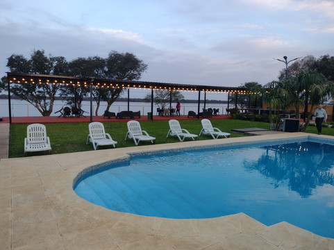 Hotel Del Río主图